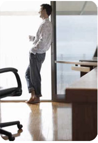 In unserer Kanzlei in Neuenburg am Rhein erstellen wir auch Steuererklärungen für Grenzgänger.